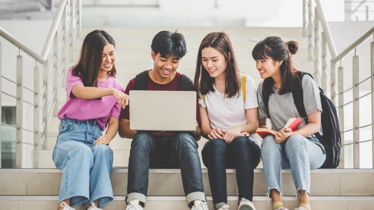 Scuole serali a Acri